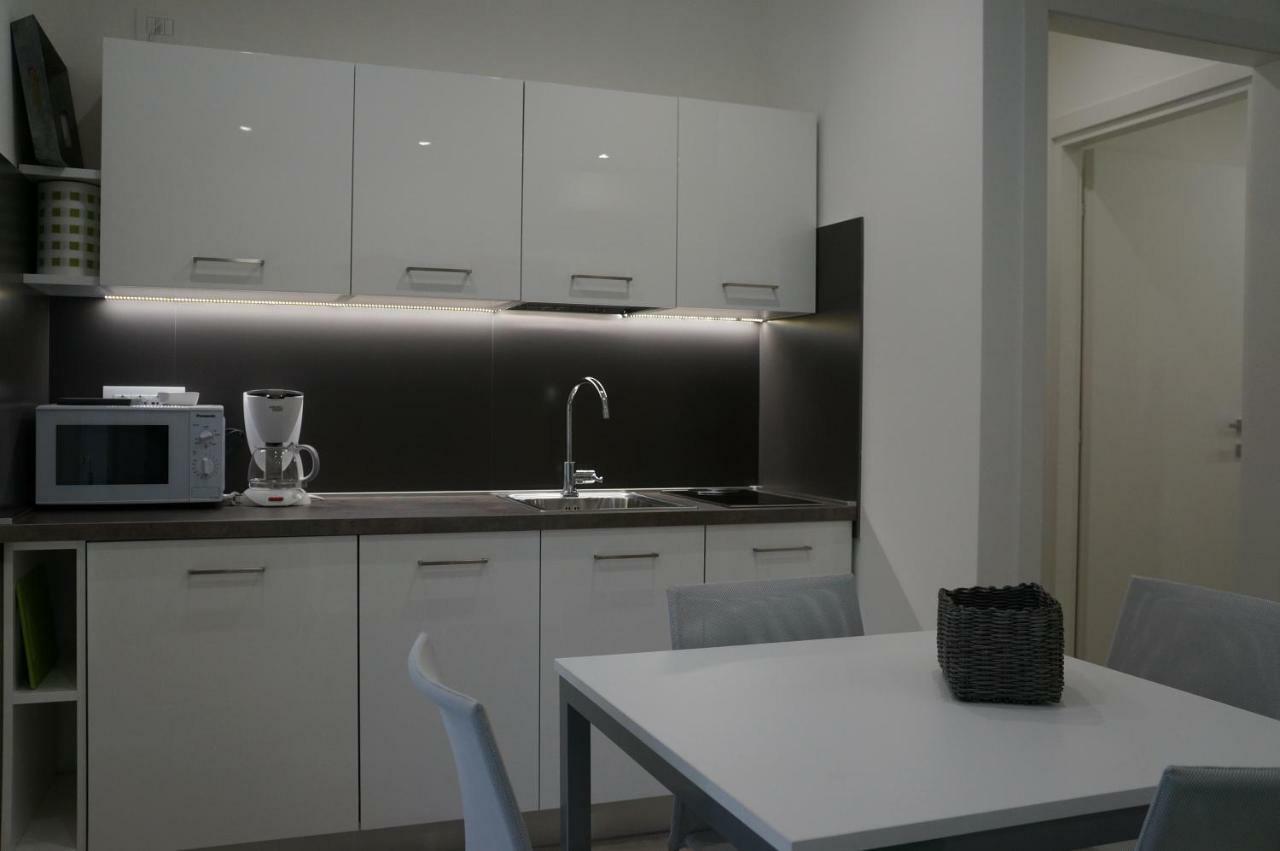 Casa Vacanze Da Alcide Arco Bagian luar foto