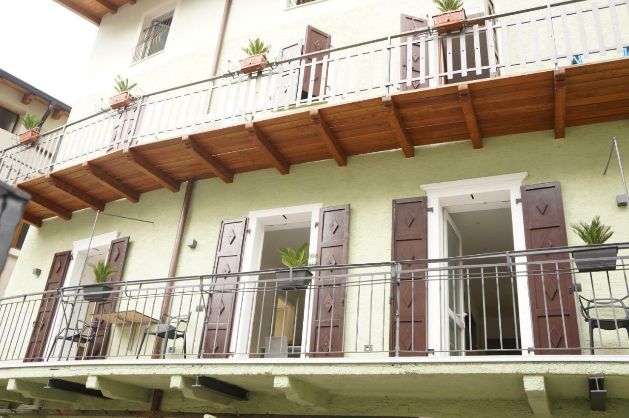 Casa Vacanze Da Alcide Arco Bagian luar foto